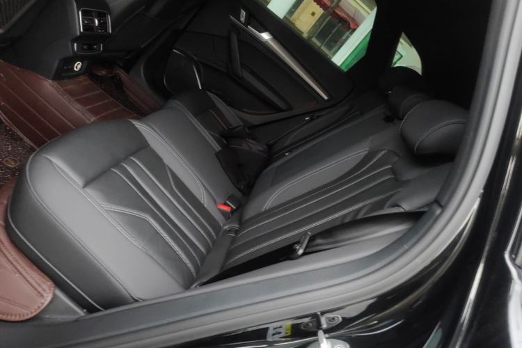 Used Audi Q5L 2024 40 TFSI Luxury Dynamic Edition Left Rear Seat