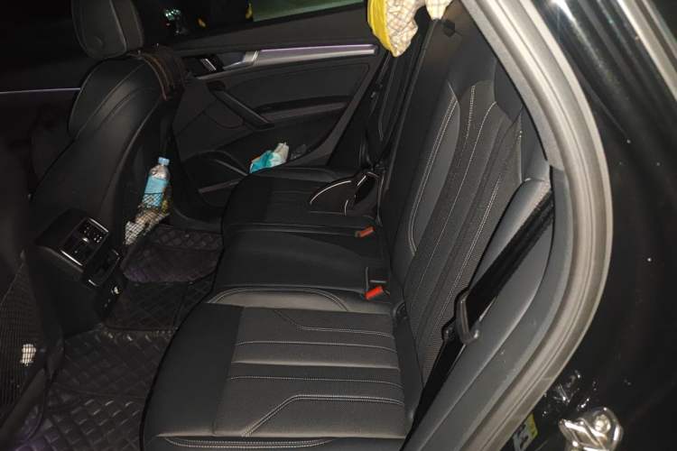 Used Audi Q5L 2024 45 TFSI Luxury Dynamic Model Left Rear Seat