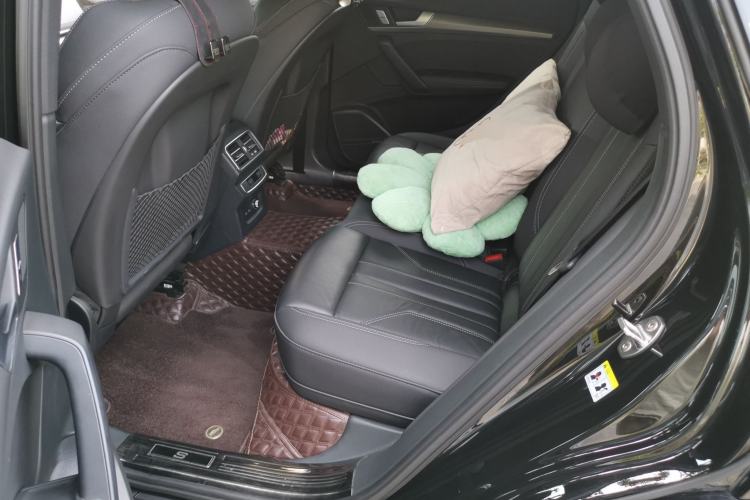 Used Audi Q5L 2024 45 TFSI Luxury Dynamic Model Left Rear Seat