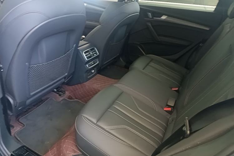 Used Audi Q5L 2024 45 TFSI Luxury Dynamic Model Left Rear Seat