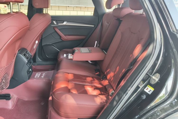 Used Audi Q5L 2024 40 TFSI Luxury Dynamic Edition Left Rear Seat