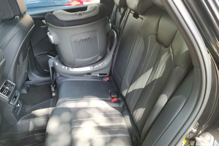 Used Audi Q5L 2024 40 TFSI Luxury Dynamic Edition Left Rear Seat