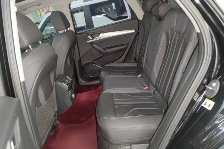 Used Audi Q5L 2024 40 TFSI Fashion Dynamic Model Left Rear Seat