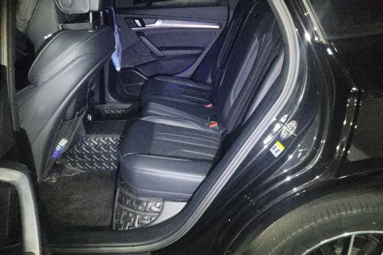 Used Audi Q5L 2024 45 TFSI Luxury Dynamic Model Left Rear Seat
