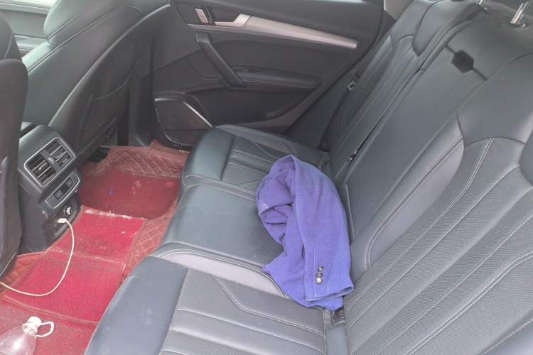 Used Audi Q5L 2024 40 TFSI Fashion Dynamic Model Left Rear Seat