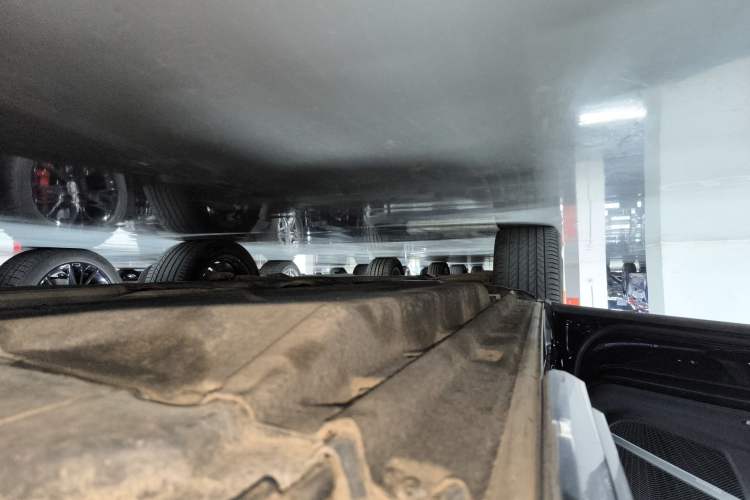 Used Audi Q5L 2024 45 TFSI Luxury Dynamic Model Left Side Sill