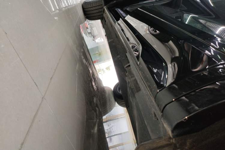 Used Audi Q5L 2024 40 TFSI Luxury Dynamic Edition Left Side Sill