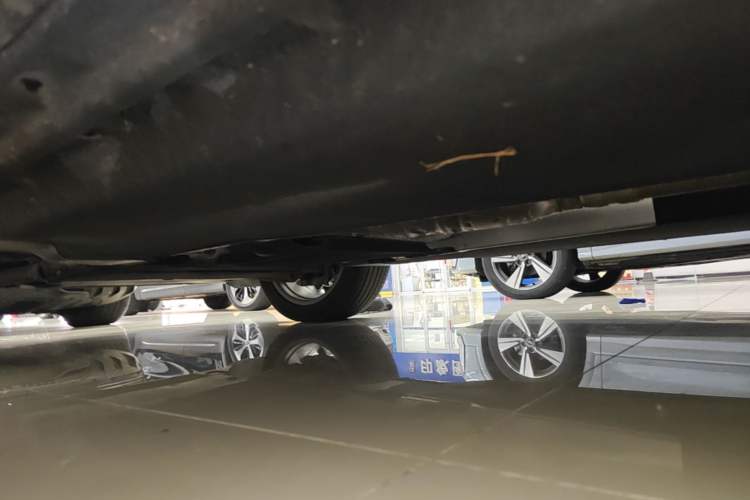 Used Audi Q5L 2024 40 TFSI Luxury Dynamic Edition Left Side Sill
