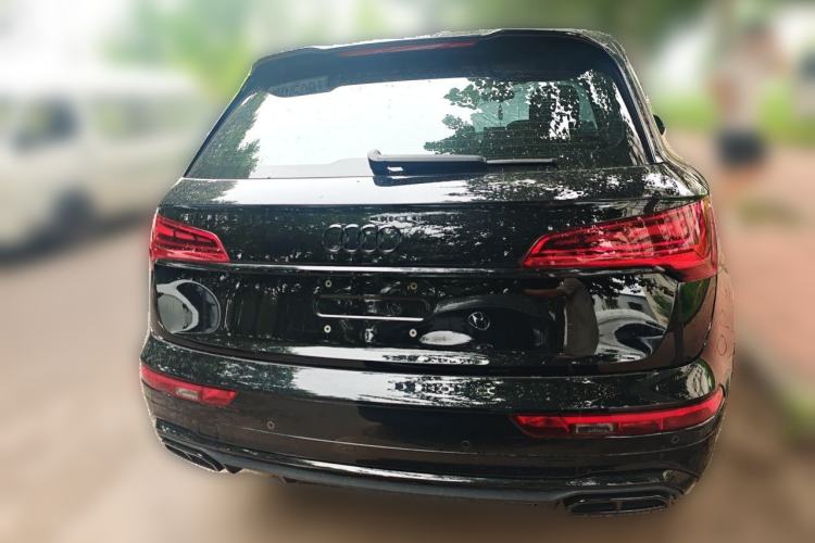 Used Audi Q5L 2024 45 TFSI Luxury Dynamic Model Rear