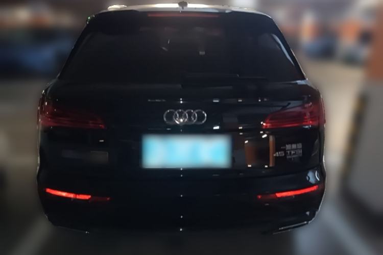 Used Audi Q5L 2024 45 TFSI Luxury Dynamic Model Rear