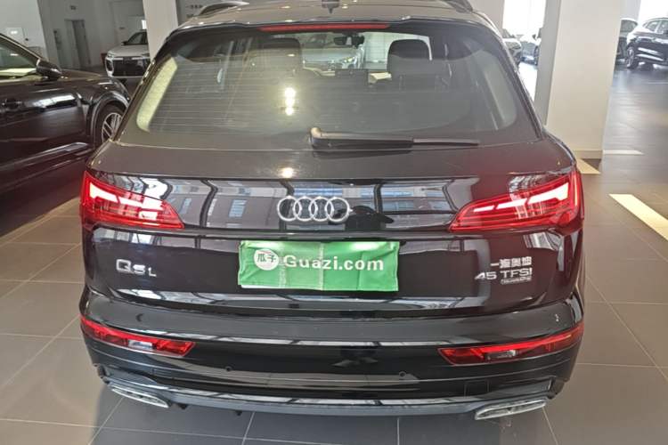 Used Audi Q5L 2024 45 TFSI Luxury Dynamic Model Rear