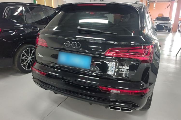 Used Audi Q5L 2024 40 TFSI Luxury Dynamic Edition Rear