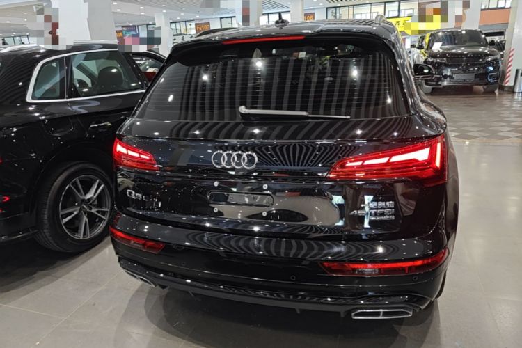 Used Audi Q5L 2024 45 TFSI Luxury Dynamic Model Rear