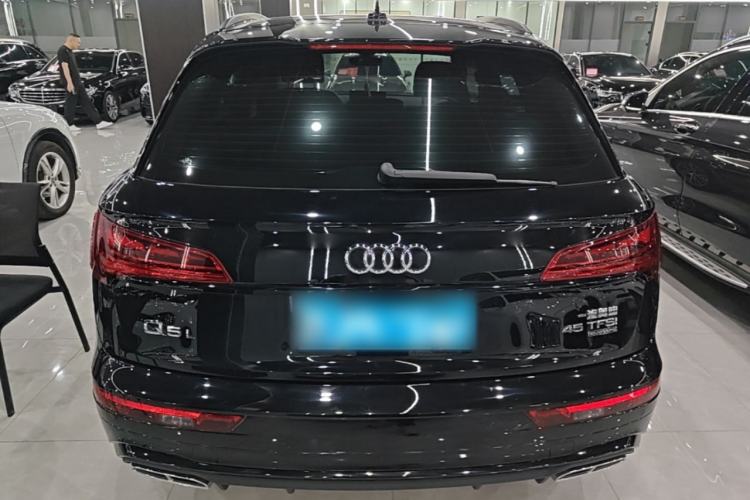 Used Audi Q5L 2024 45 TFSI Luxury Dynamic Model Rear