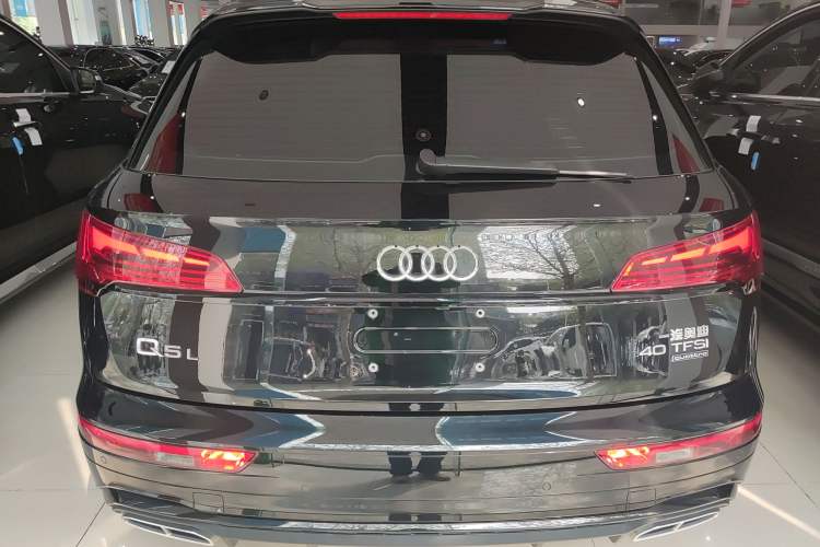 Used Audi Q5L 2024 40 TFSI Luxury Dynamic Edition Rear