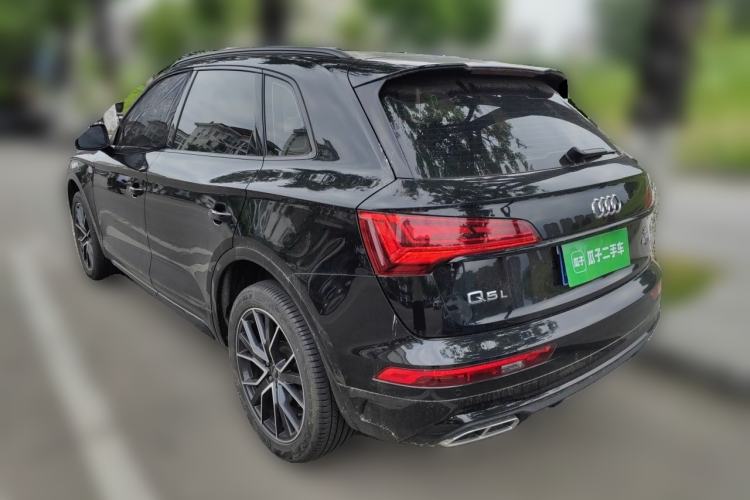 Used Audi Q5L 2024 45 TFSI Luxury Dynamic Model Rear Left 45 Deg