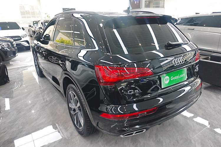 Used Audi Q5L 2024 40 TFSI Luxury Dynamic Edition Rear Left 45 Deg