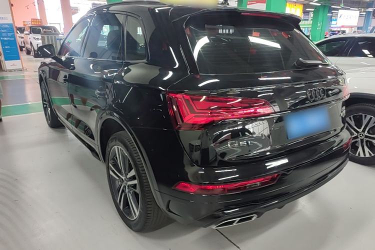 Used Audi Q5L 2024 40 TFSI Luxury Dynamic Edition Rear Left 45 Deg
