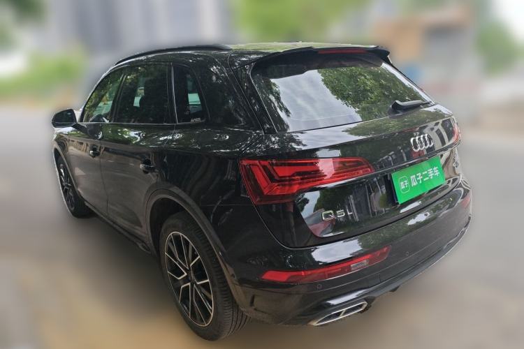 Used Audi Q5L 2024 45 TFSI Luxury Dynamic Model Rear Left 45 Deg