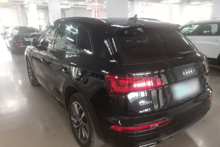 Used Audi Q5L 2024 40 TFSI Luxury Dynamic Edition Rear Left 45 Deg