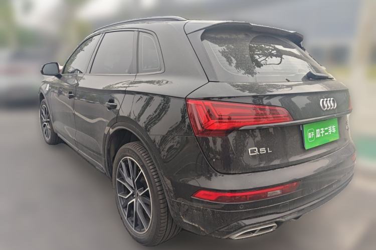 Used Audi Q5L 2024 45 TFSI Luxury Dynamic Model Rear Left 45 Deg