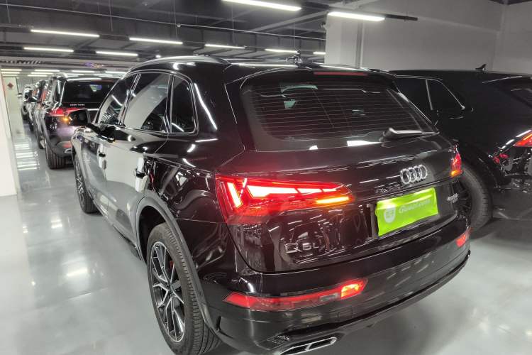 Used Audi Q5L 2024 45 TFSI Luxury Dynamic Model Rear Left 45 Deg