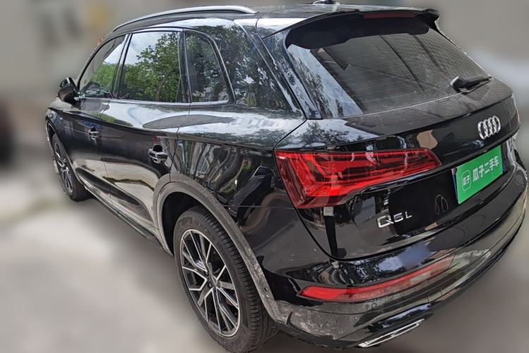 Used Audi Q5L 2024 45 TFSI Luxury Dynamic Model Rear Left 45 Deg