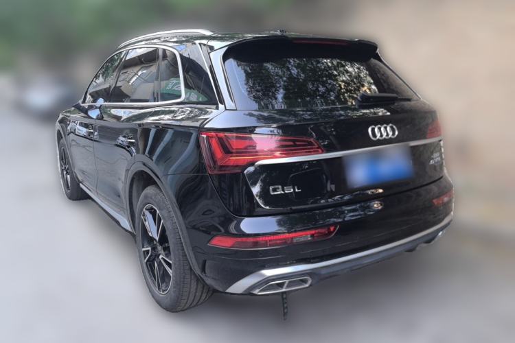 Used Audi Q5L 2024 40 TFSI Fashion Dynamic Model Rear Left 45 Deg