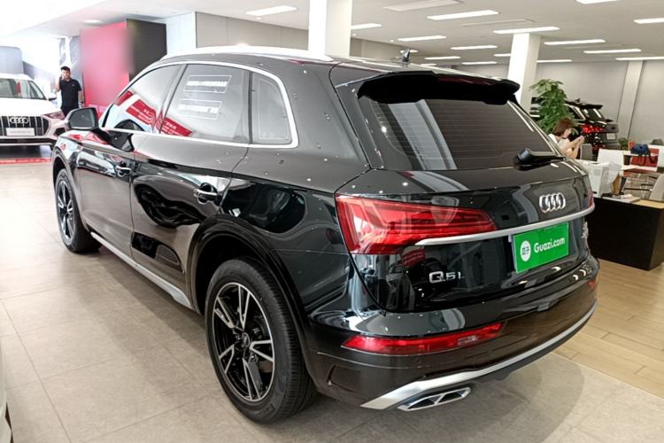 Used Audi Q5L 2024 40 TFSI Fashion Dynamic Model Rear Left 45 Deg