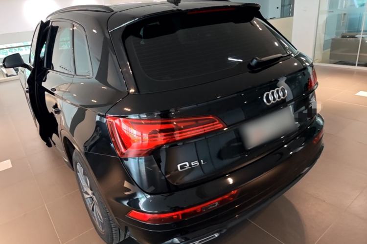 Used Audi Q5L 2024 40 TFSI Luxury Dynamic Edition Rear Left 45 Deg