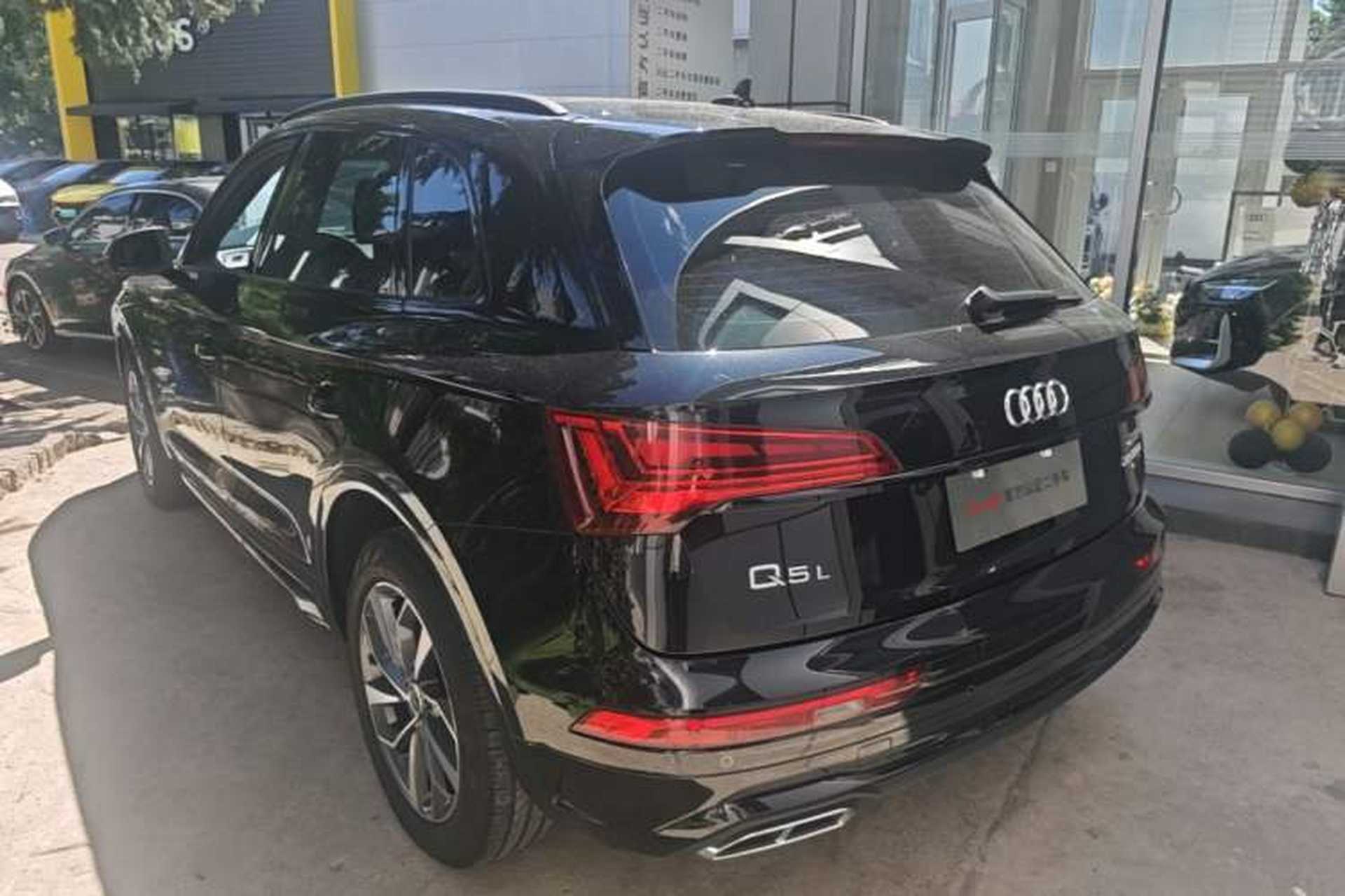 Used Audi Q5L 2024 40 TFSI Luxury Dynamic Edition Rear Left 45 Deg