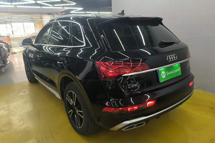 Used Audi Q5L 2024 40 TFSI Fashion Dynamic Model Rear Left 45 Deg