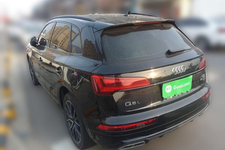 Used Audi Q5L 2024 45 TFSI Luxury Dynamic Model Rear Left 45 Deg