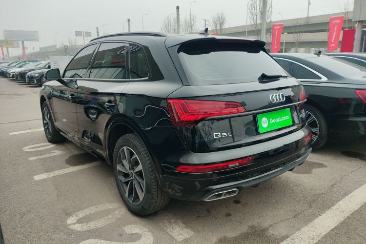 Used Audi Q5L 2024 40 TFSI Luxury Dynamic Edition Rear Left 45 Deg