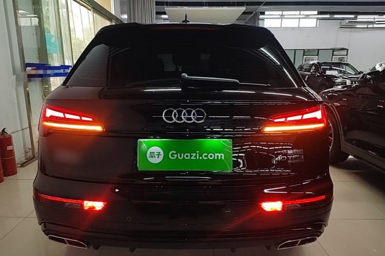 Used Audi Q5L 2024 40 TFSI Luxury Dynamic Edition Rear
