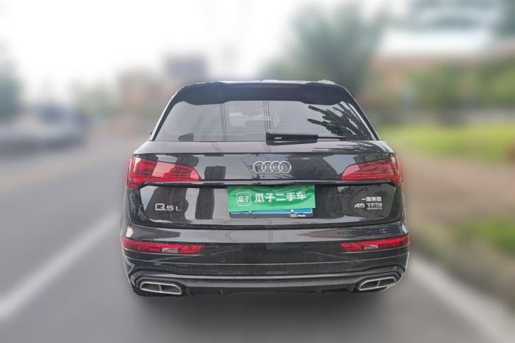 Used Audi Q5L 2024 45 TFSI Luxury Dynamic Model Rear