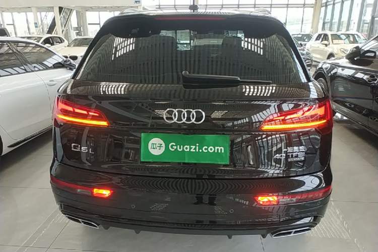Used Audi Q5L 2024 40 TFSI Luxury Dynamic Edition Rear