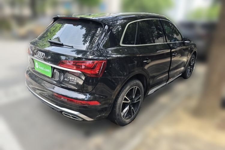 Used Audi Q5L 2024 40 TFSI Fashion Dynamic Model Rear Right 45 Deg