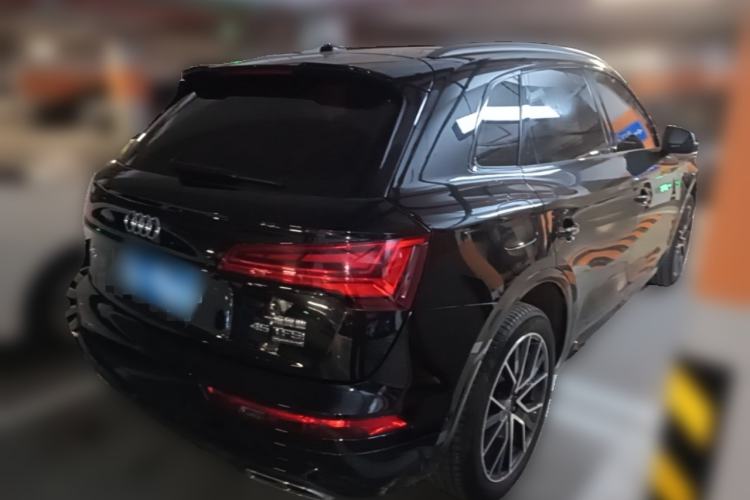 Used Audi Q5L 2024 45 TFSI Luxury Dynamic Model Rear Right 45 Deg