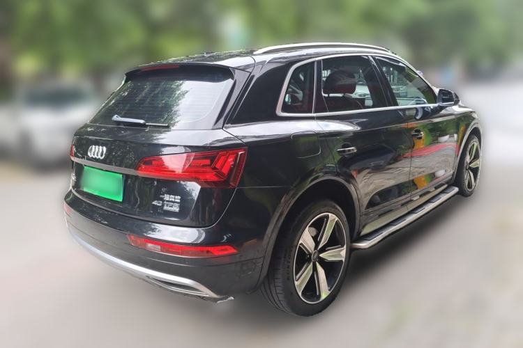 Used Audi Q5L 2024 40 TFSI Luxury Dynamic Edition Rear Right 45 Deg