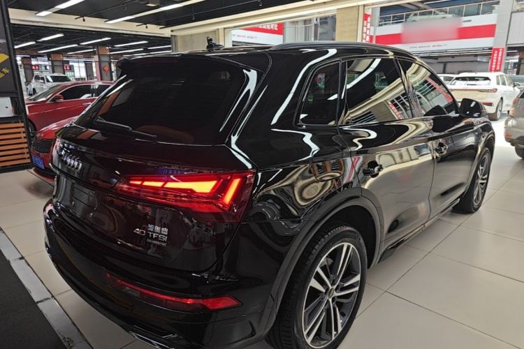 Used Audi Q5L 2024 40 TFSI Luxury Dynamic Edition Rear Right 45 Deg