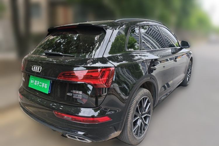 Used Audi Q5L 2024 45 TFSI Luxury Dynamic Model Rear Right 45 Deg