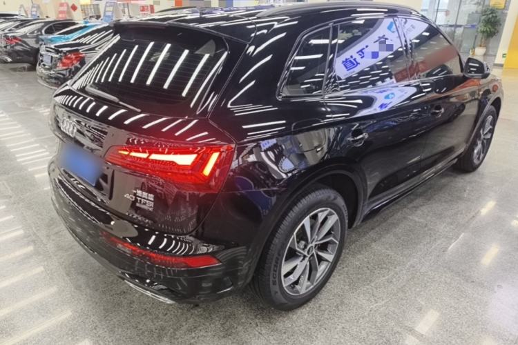 Used Audi Q5L 2024 40 TFSI Luxury Dynamic Edition Rear Right 45 Deg