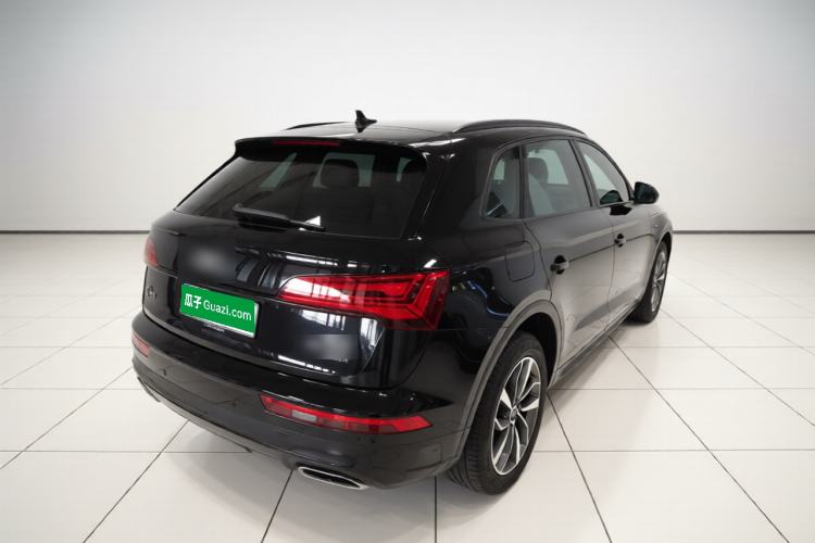 Used Audi Q5L 2024 40 TFSI Luxury Dynamic Edition Rear Right 45 Deg