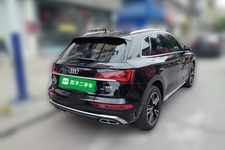 Used Audi Q5L 2024 40 TFSI Fashion Dynamic Model Rear Right 45 Deg