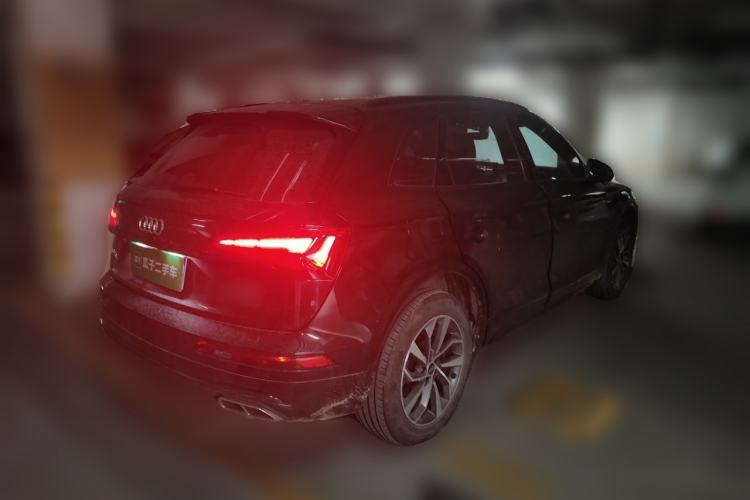 Used Audi Q5L 2024 40 TFSI Luxury Dynamic Edition Rear Right 45 Deg