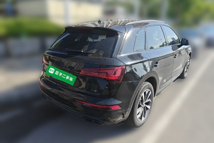 Used Audi Q5L 2024 40 TFSI Luxury Dynamic Edition Rear Right 45 Deg