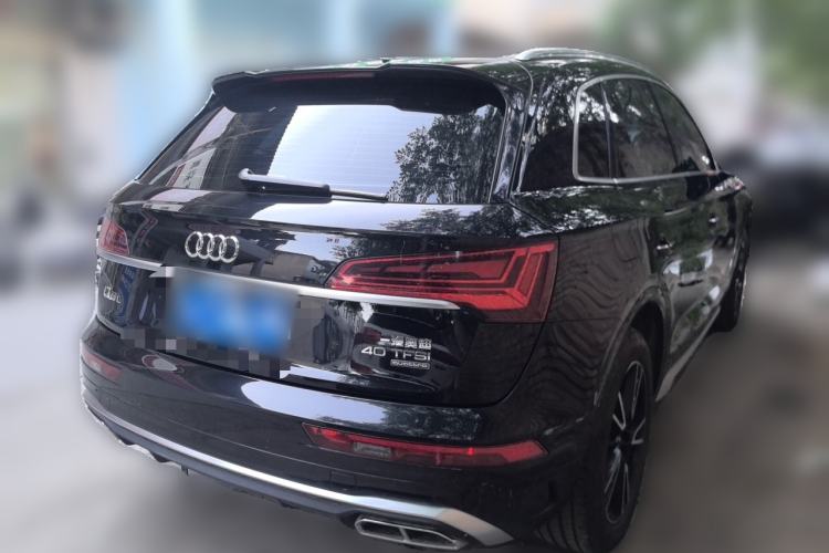 Used Audi Q5L 2024 40 TFSI Fashion Dynamic Model Rear Right 45 Deg