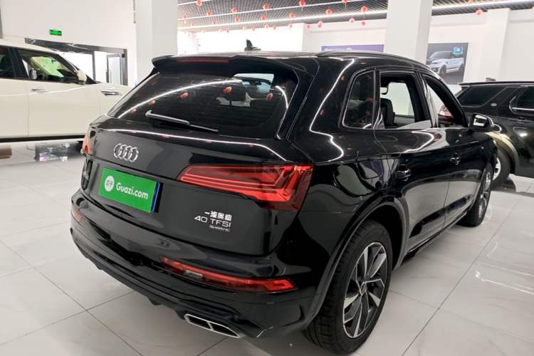 Used Audi Q5L 2024 40 TFSI Luxury Dynamic Edition Rear Right 45 Deg