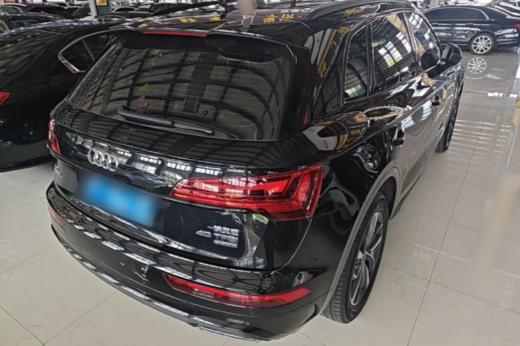 Used Audi Q5L 2024 40 TFSI Luxury Dynamic Edition Rear Right 45 Deg